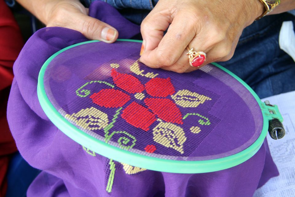 Lomba Sulam Karawo Pacu Pengrajin Tingkatkan Kualitas